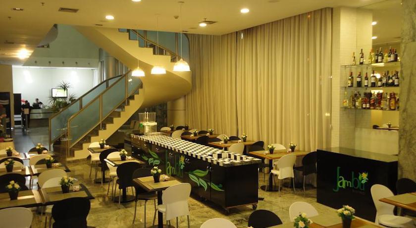 Comfort Hotel Taguatinga Restoran fotoğraf